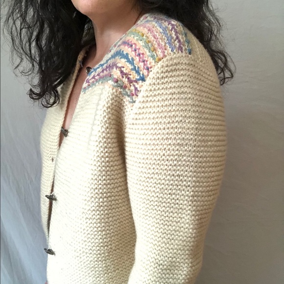 Vtg Hand Knit Embroidered 100% Pure Wool Pastel Rosebud Ivory Cardigan Sweater - Picture 13 of 16